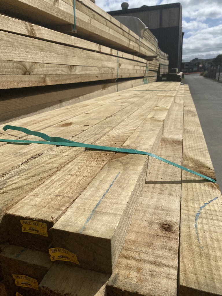 RAIL H4 RS 100 x 50 x 6.0MTRS PINE