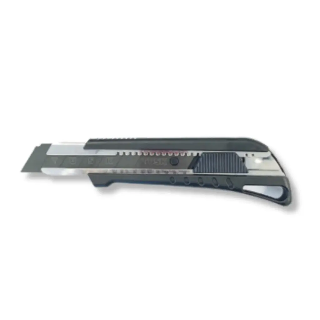 TUSK Wide 25mm Snap Off Knife with Auto Lock (1 piece pack)