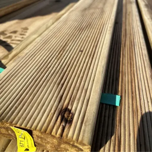 [DG15040M] DECKING - Radiata Pine Merch Grade Grip H3.2 Treated | 150 x 40 x Random Lengths (140x32)